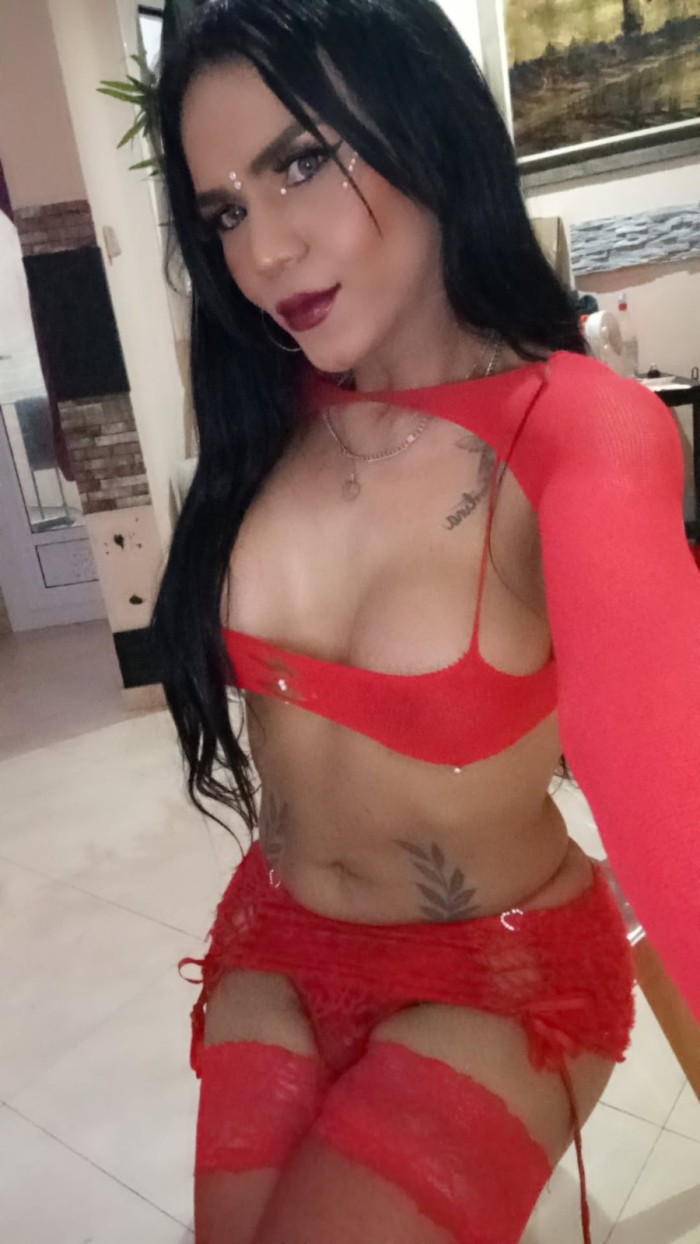 TRANS FIESTERA CON DELICIOSA DOTACION PARA TI