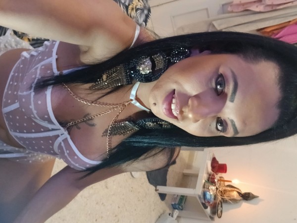 HELLEN BARICELLI TRANS ACTIVA & FIESTERA EN Fuengirola