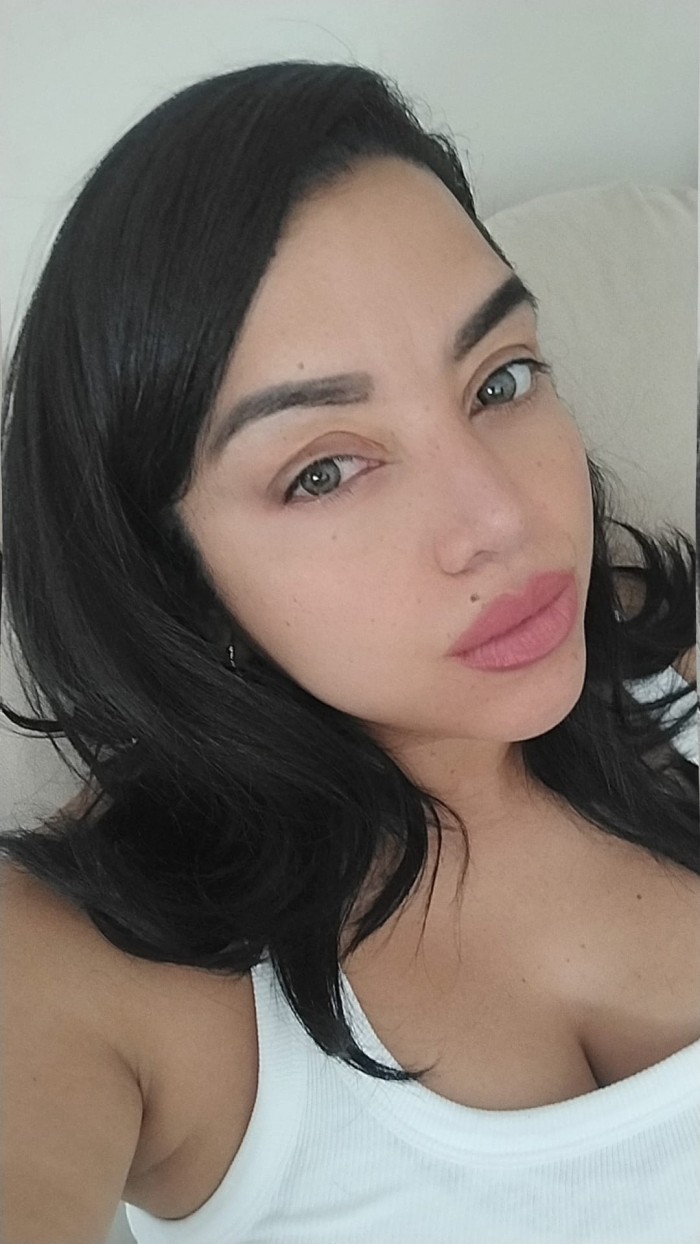 DULCE VENEZOLANA DE ESCANDALO PARA GOZAR RICO