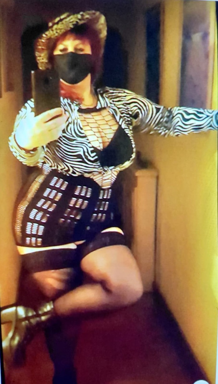 Hungara pelirroja