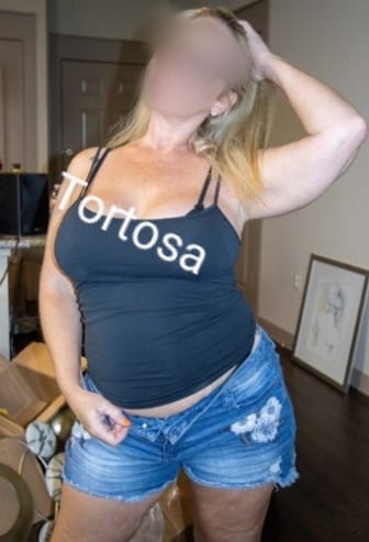 MUJER RELLENITA 51 AÑO