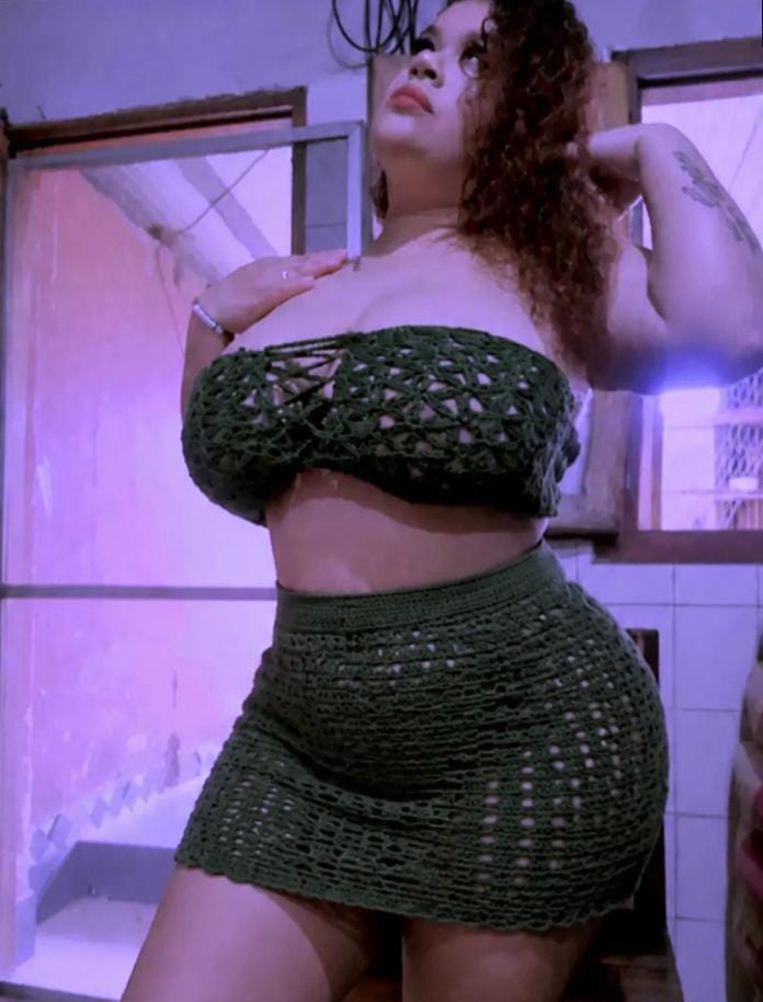 EN CARABANCHEL SEXO FIESTA TETAS REALES