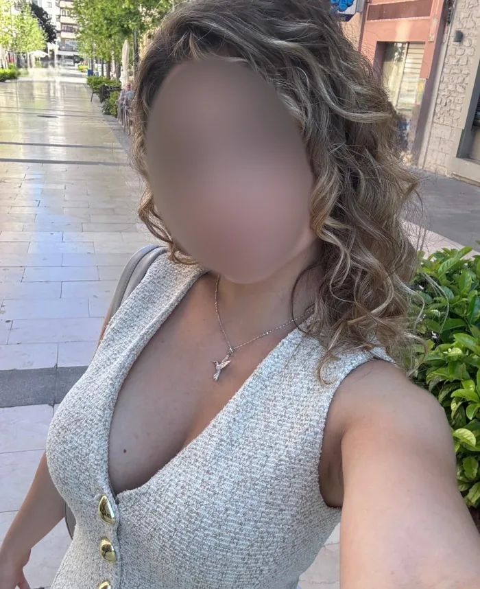 !! ESPAÑOLA PRIMERA VEZ EN PALMA DE MALLORCA !! PAULA: RUBIA GUAPISIMA !!