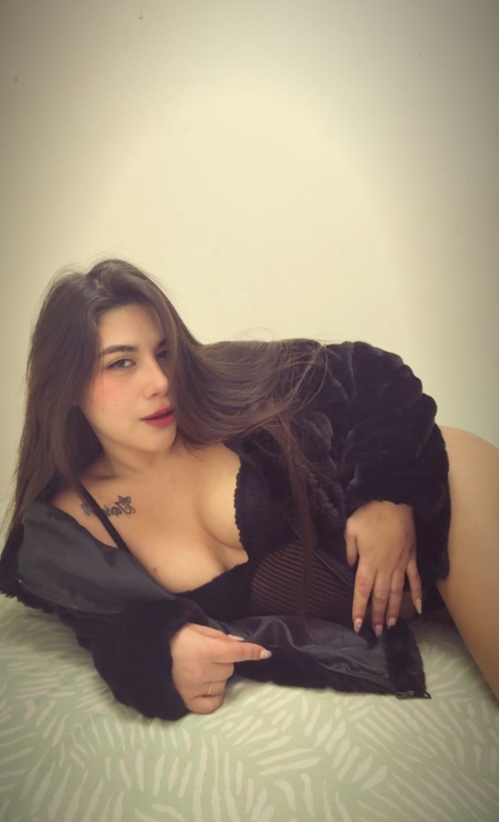 NIÑATA NINFOMANA ADICTA AL PLACER INTENSO FIESTERA