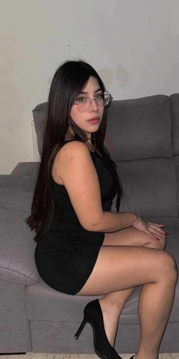 NIÑATA NINFOMANA ADICTA AL PLACER INTENSO FIESTERA