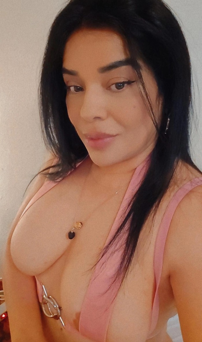 FIESTERA MADURITA CACHONDA LUJURIOSA MUY COMPLETA