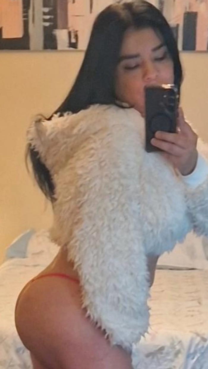 FIESTERA MADURITA CACHONDA LUJURIOSA MUY COMPLETA