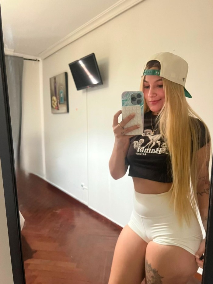 NOVEDAD SEXO MORBOSO NIÑATA TRAVIESA A CORUÑA