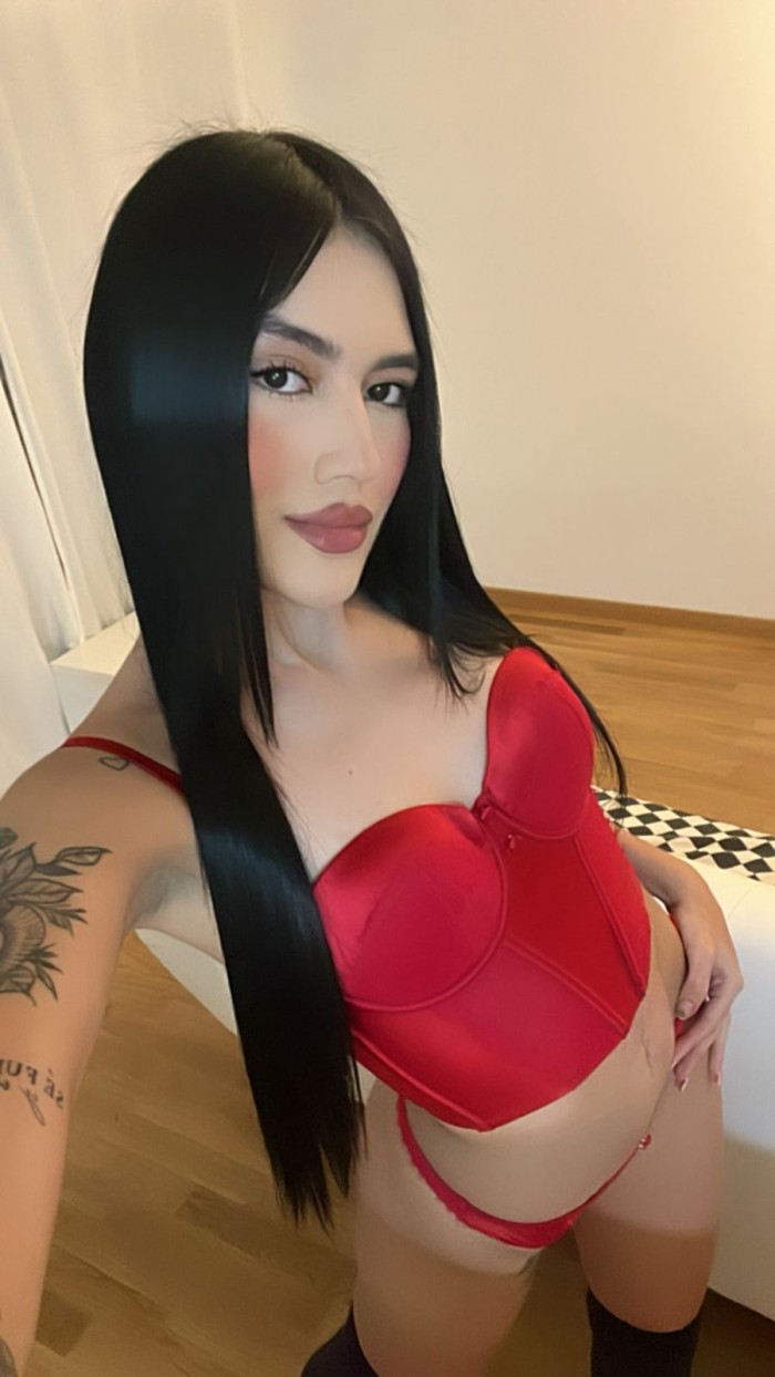 Novedad Violeta Sexy y Fiestera en tu Zona
