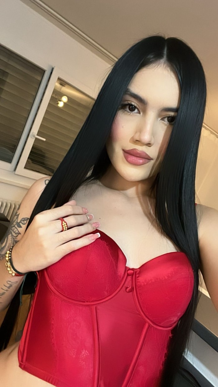 Novedad Violeta Sexy y Fiestera en tu Zona