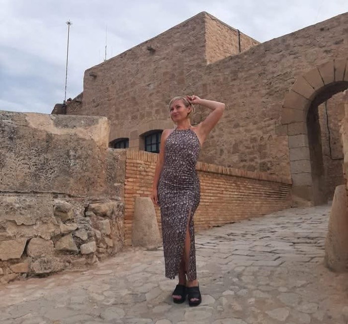 SOY ANASTASIA, UCRANIANA DISCRETA Y ATREVIDA
