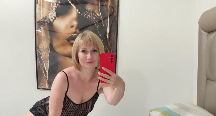 SOY ANASTASIA, UCRANIANA DISCRETA Y ATREVIDA