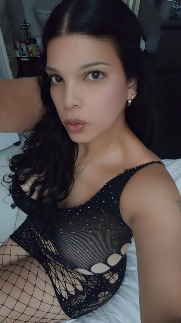 CATALINA TRANS ARDIENTE MORBOSA ACTIVA Y PASIVA EN MARBELLA