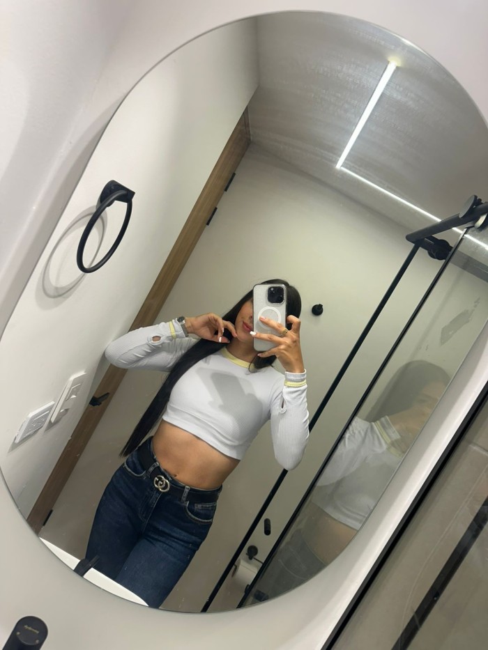 EN PLAYA DE SAN JUAN ESCORT CON GANAS DE SEXO DURO
