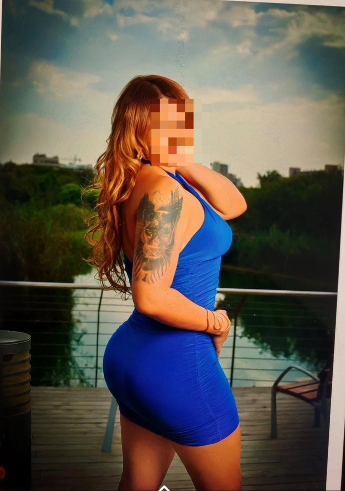 Amiguitas calientes colombianas fiesteras