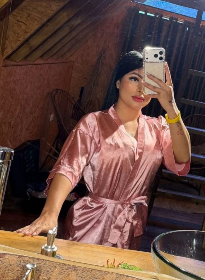 MEXICANA DE LUJO JUGUETONA Y ARDIENTE