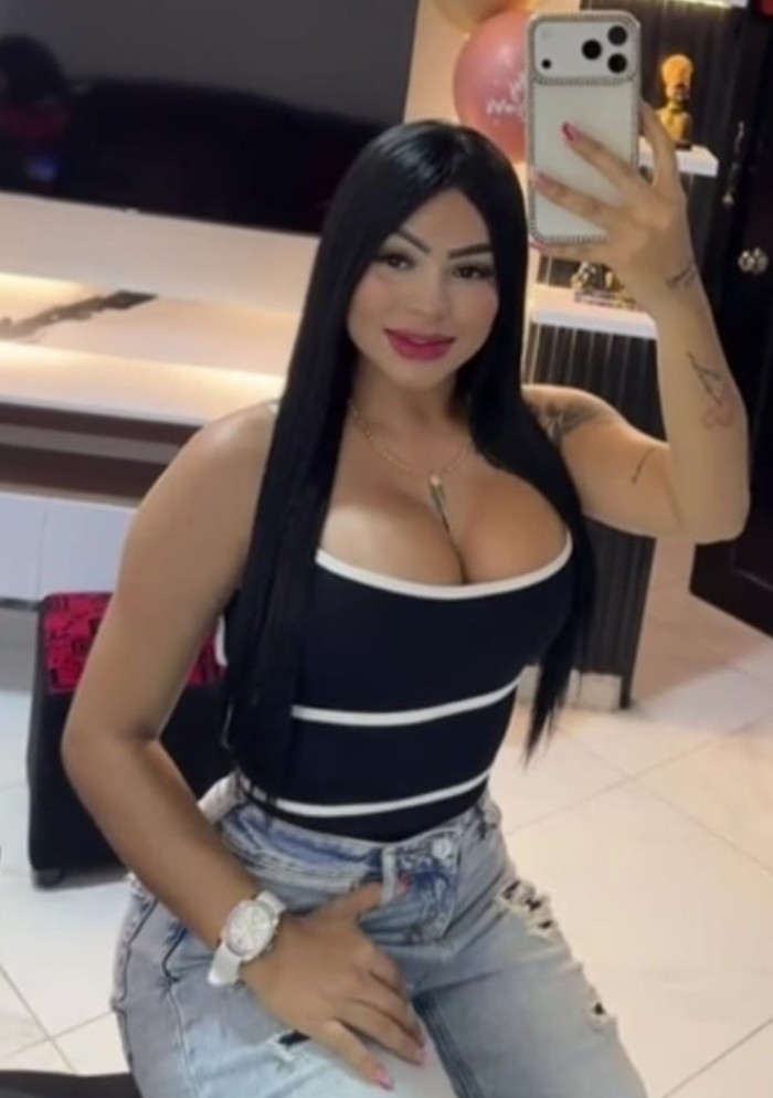 MEXICANA DE LUJO JUGUETONA Y ARDIENTE