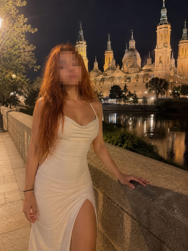 JOVENCITA  HERMOSA FULL FIESTERA EN ZARAGOZA