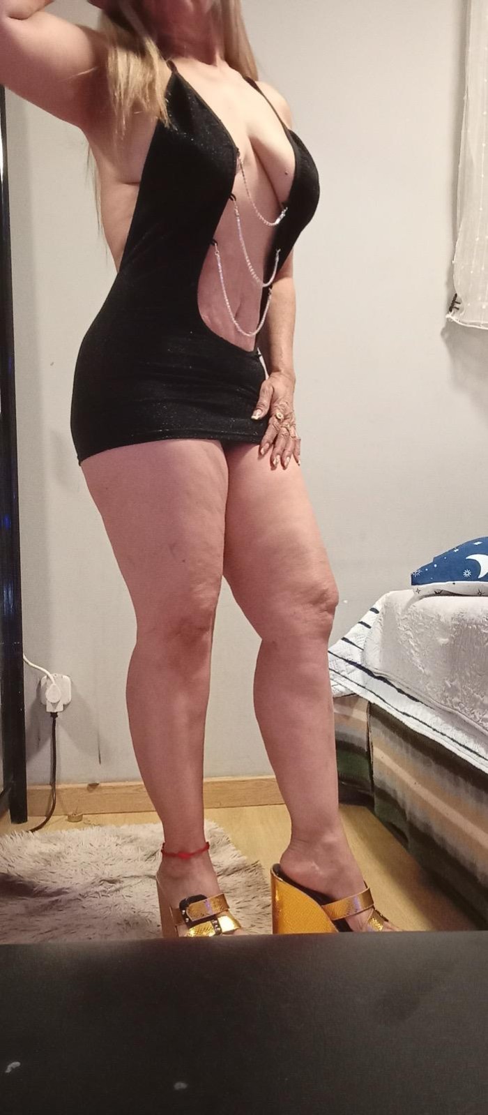 ARDIENTE SENSUAL COMPLACIENTE DIOSA DEL SEXO
