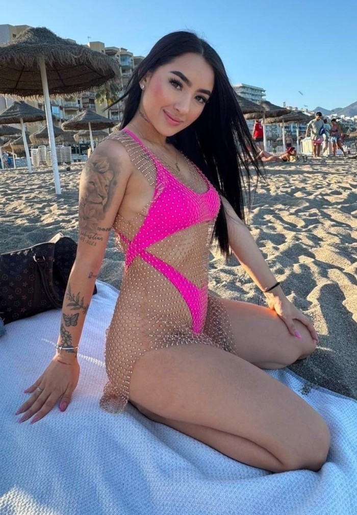 COLOMBIANA DE LUJO JOVENCITA Y CAÑERA
