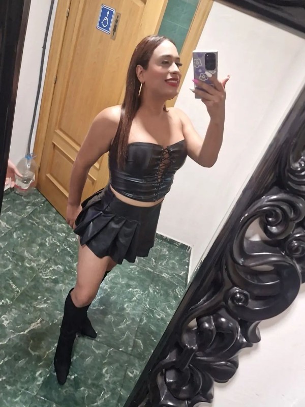 Videollamada y venta de contenido sextin