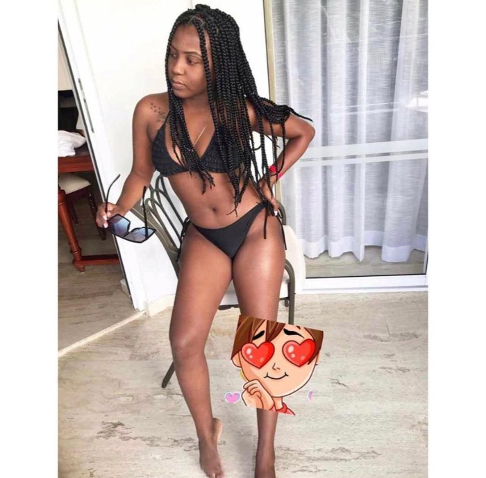 PRECIOSA TRAVIESA EROTICA SEDUCTORA QUIEN HARA TU MOMENTO DE LOCURA