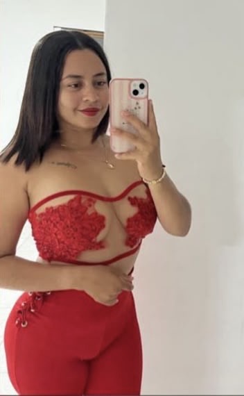 NOVEDAD CELESTE SUPER CACHONDA VEN A METER TU POLLA EN MI CHOCHITO/FIESTERA