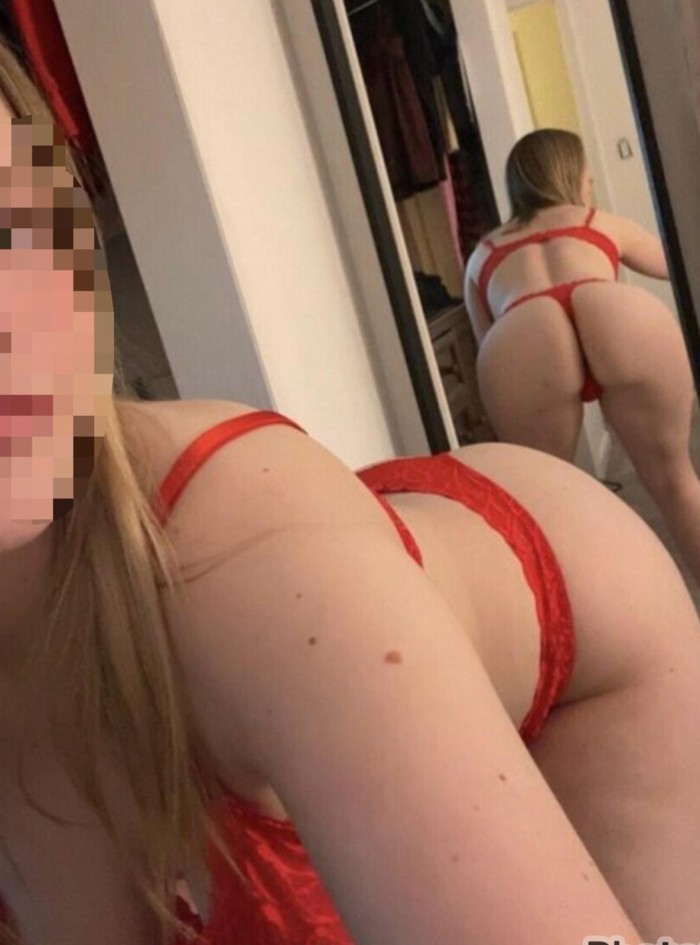 Soy muy juguetona y cariñosa