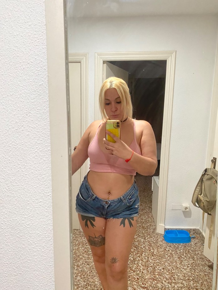 ESTRELLA RUBIA ,DULCE PERO TRAVIESA
