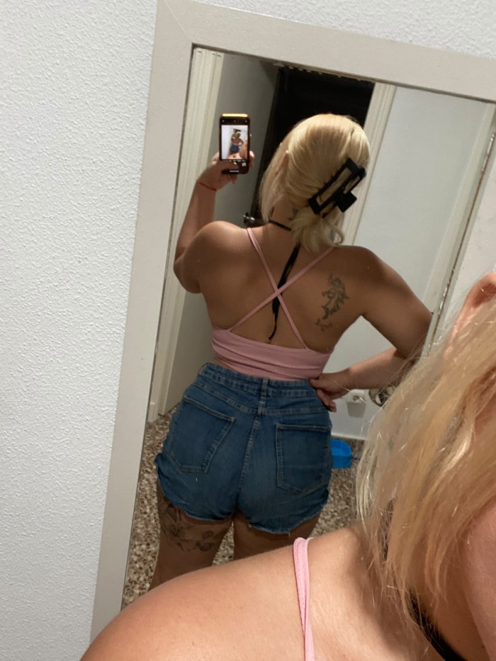 ESTRELLA RUBIA ,DULCE PERO TRAVIESA