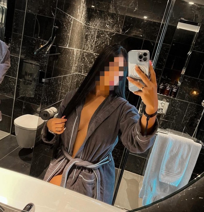 SOFISTICADA, JUGUETONA Y LISTA PARA SORPRENDERTE