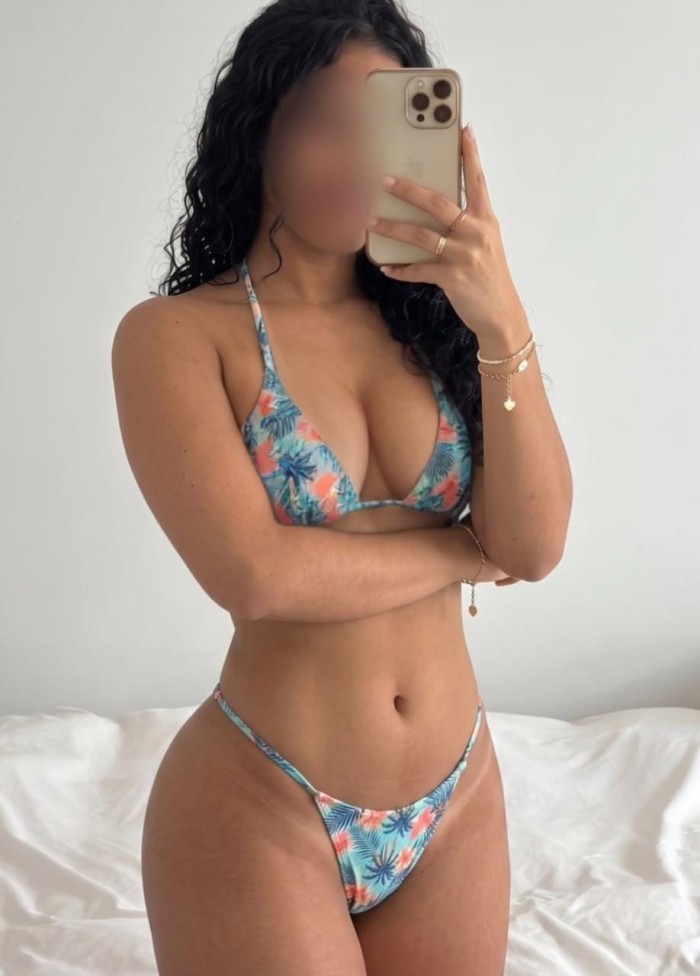 NALGUEAME FUERTE CUANDO ESTE EN CUATRO SEXY CULONA