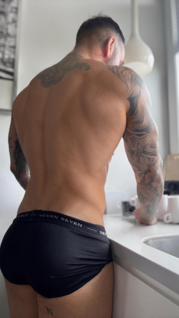 CHICO BISEXUAL EN LEON POLLON XL LECHERO 24H