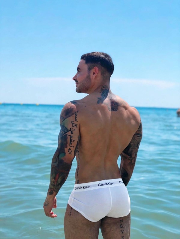 CHICO BISEXUAL EN LEON POLLON XL LECHERO 24H