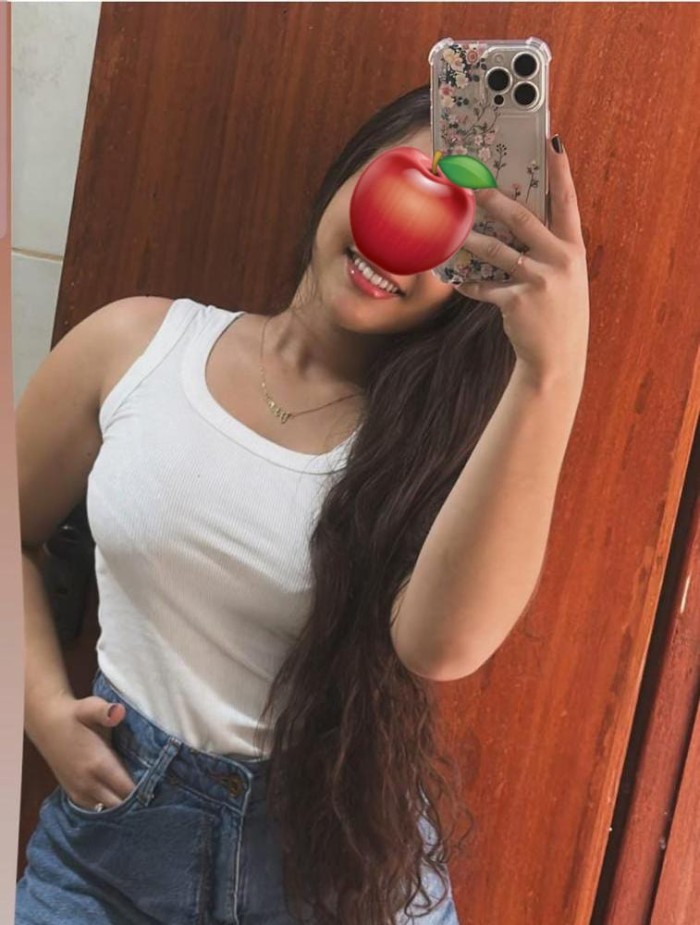Mamada suave saboreando bien. !Chupadadora compulsiva!