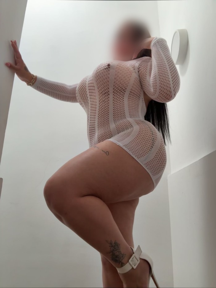 SEXY PERVERSA CHIQUILLA CACHONDA FIESTERA UNICA TE ANIMAS NOVEDAD