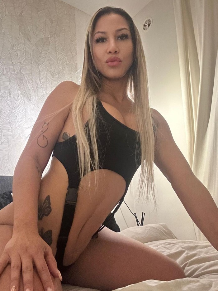 BELLEZA VENEZOLANA EN MALLORCA CENTRO