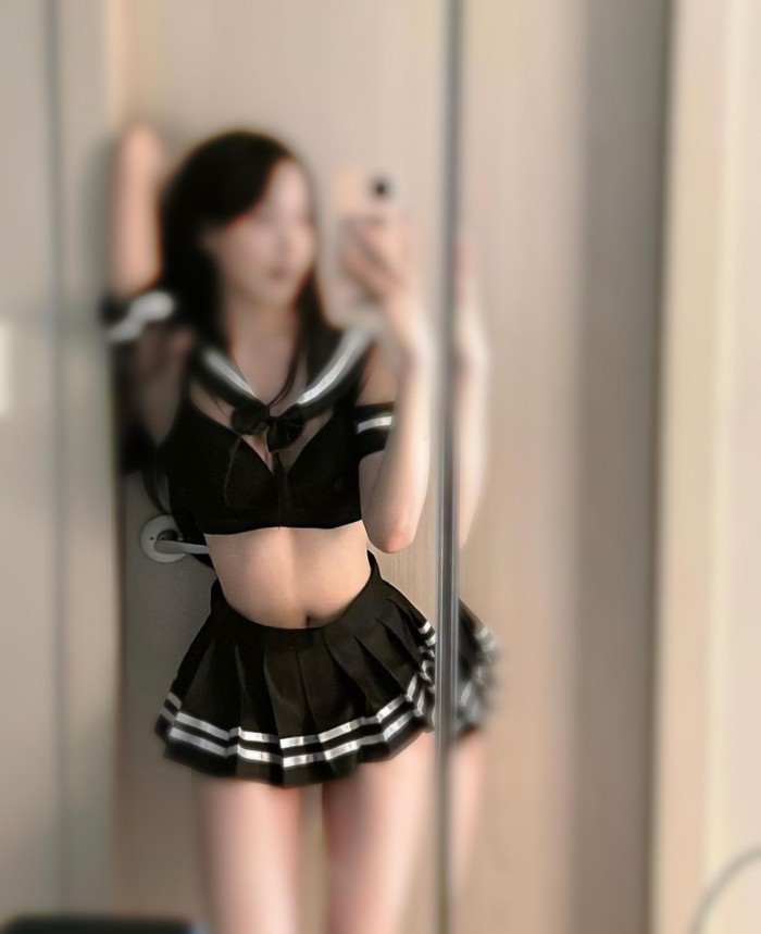 Deliciosa para ti !UNA GUAPÍSIMA NUEVA EN MADRID