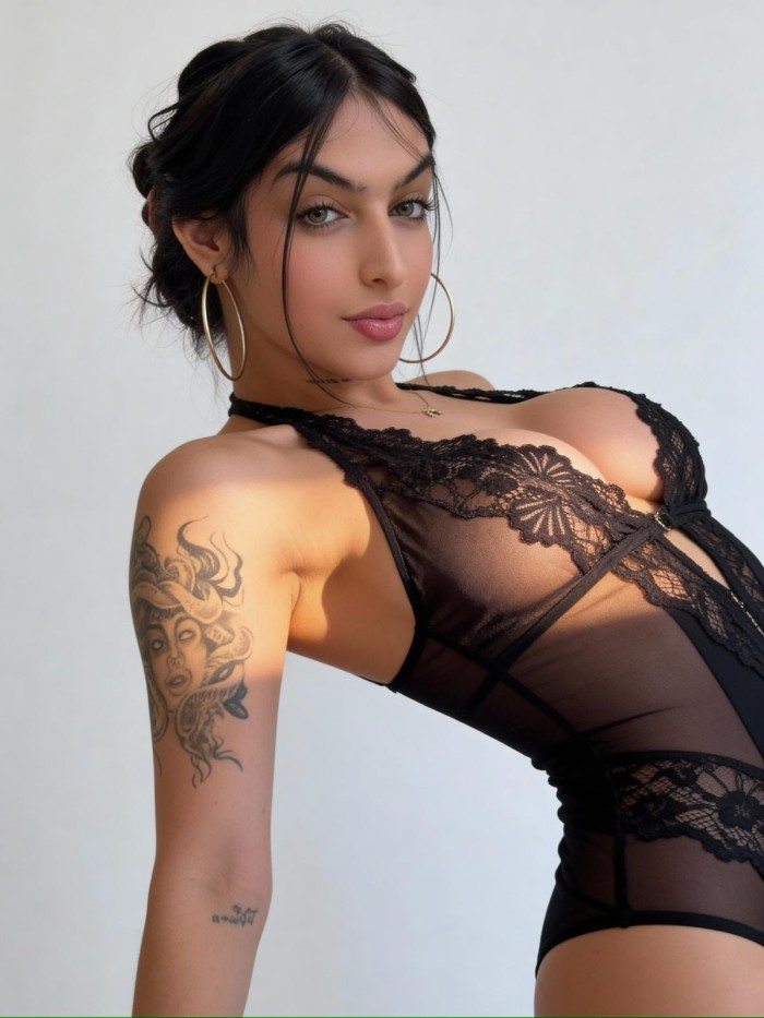 TRANS FIESTERA CON DELICIOSO CULO MUY TRAGON