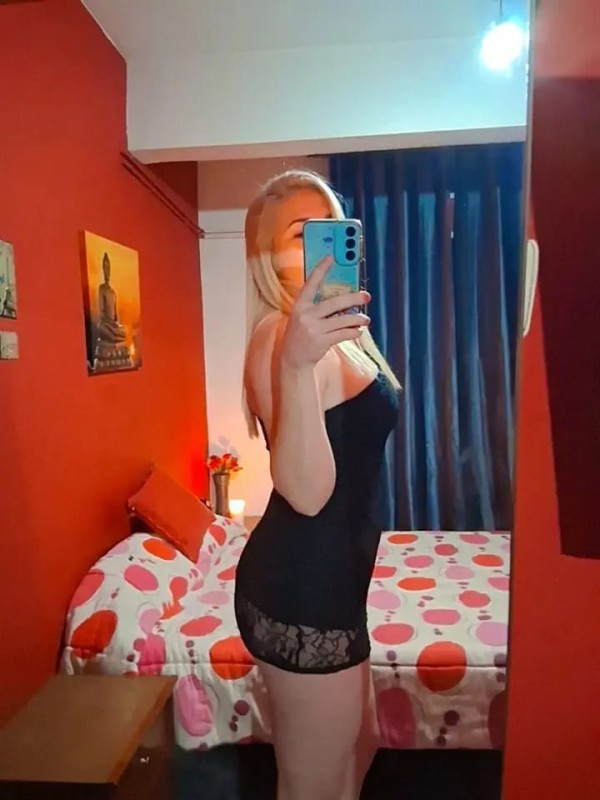 RUBIA DIVINA MORBOSA Y ESPECIAL