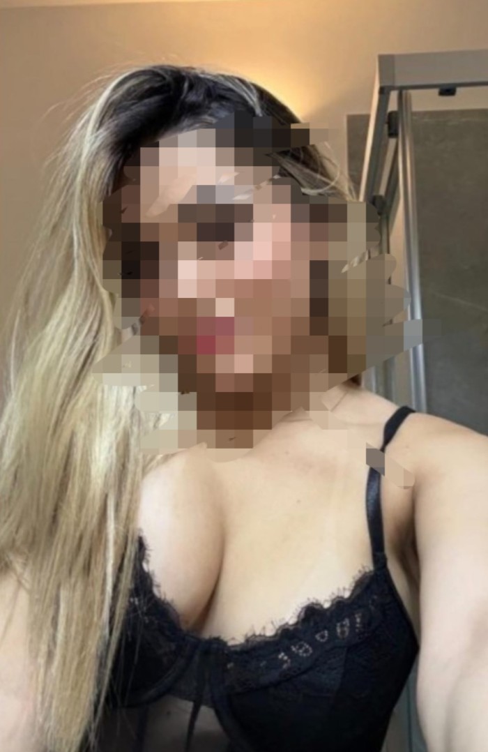 ANDREA ,JOVENCITA RECIEN LLEGADITA A TU CIUDAD
