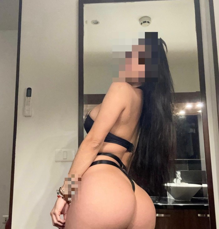 RACHEL ATREVIDA  DISPUESTA A TODO