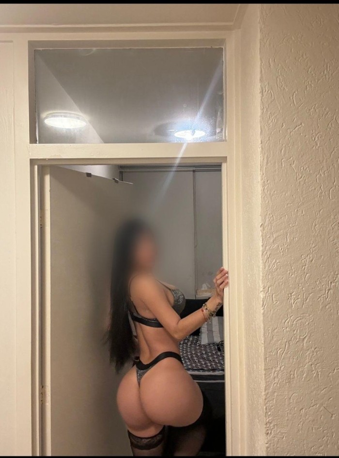 RACHEL ATREVIDA  DISPUESTA A TODO