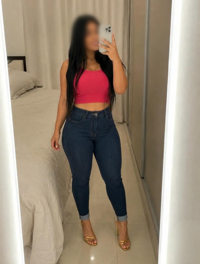 Mujer explosiva , sensual y muy cañera ! Conóceme!