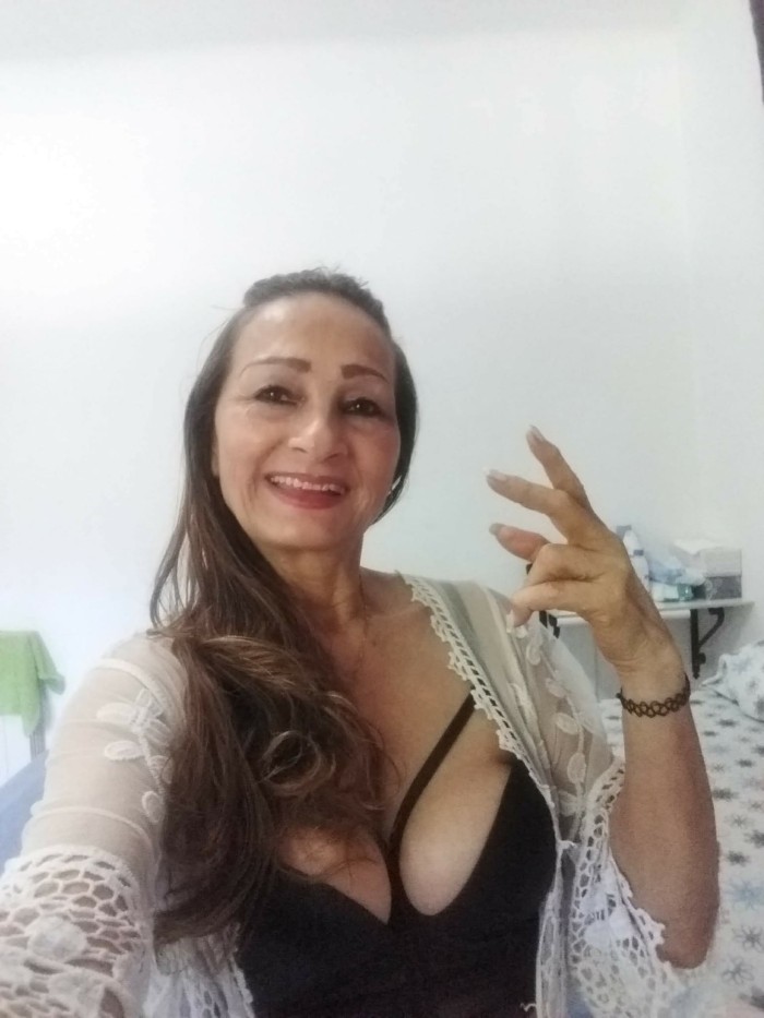 Ani Madura cachondando en Guardamar del segura 24h