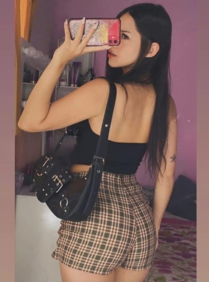 IMPLICADA CACHONDA LUJURIOSA DESEOSA DE PLACER