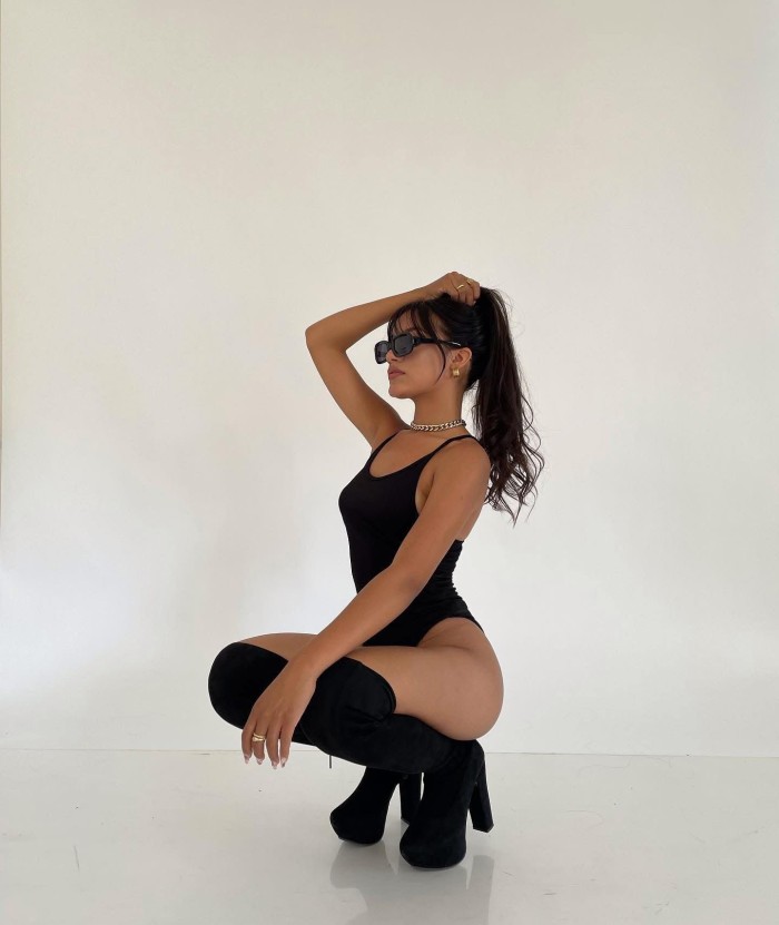 JOVEN COLOMBIANA NUEVA REN BILBAO