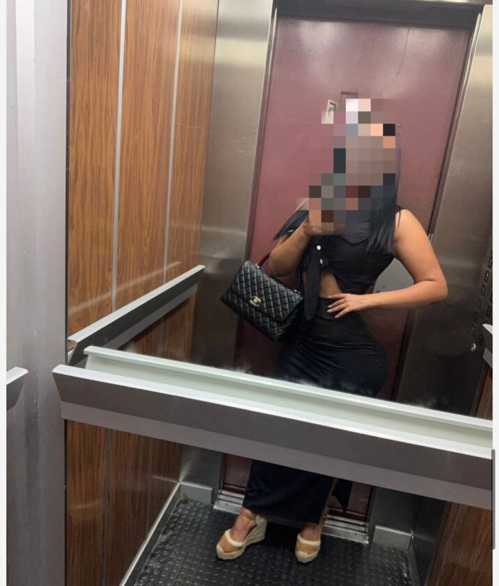 GUAPÍSIMA LATINA JUGUETONA NUEVA EN BILBAO