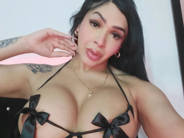 Hermoso trans Venezolana