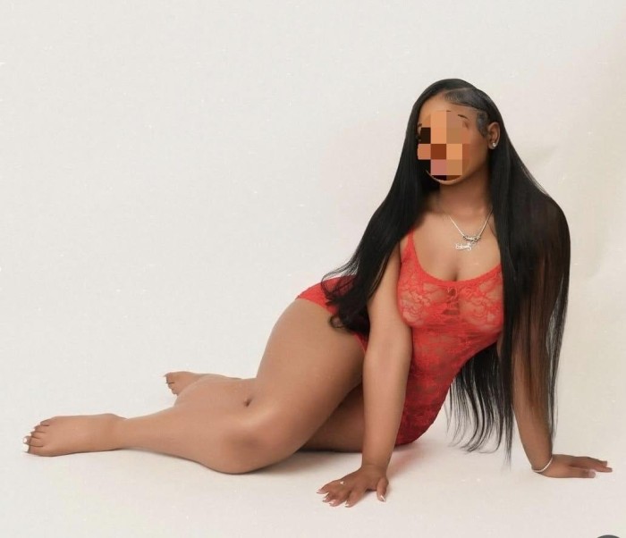 EN ALGECIRAS SEXO ARDIENTE LUJURIA VEN COMEME RICO